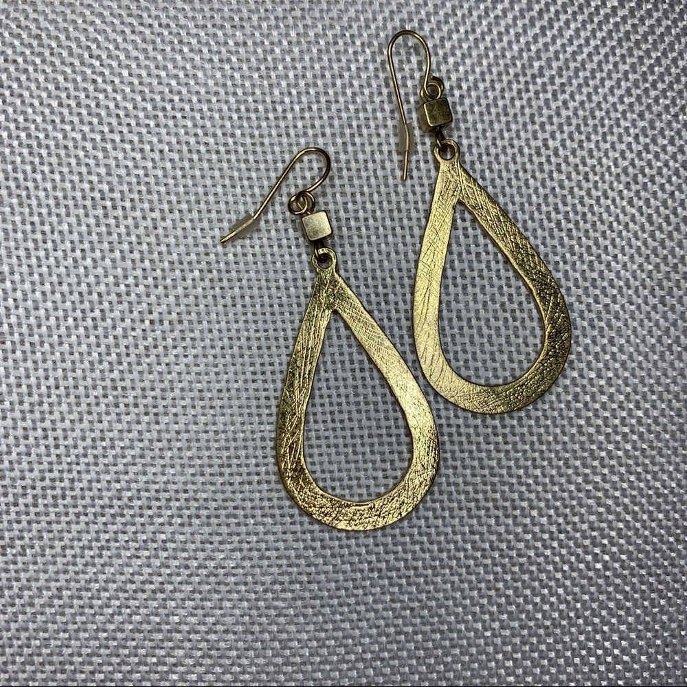 Gold Teardrop Earrings